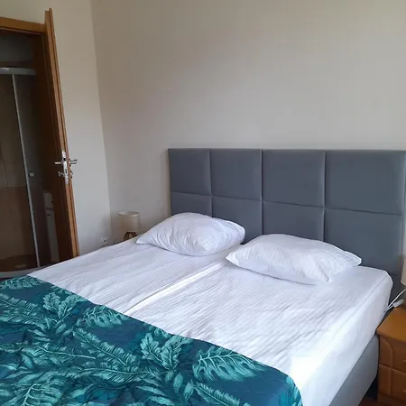 Lewada Dwuosobowe Rum i privatbostad