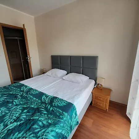 Rum i privatbostad Lewada Dwuosobowy Z Balkonem *