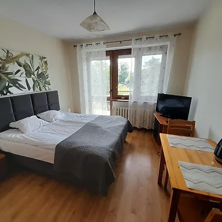 Lewada Dwuosobowe Rum i privatbostad *